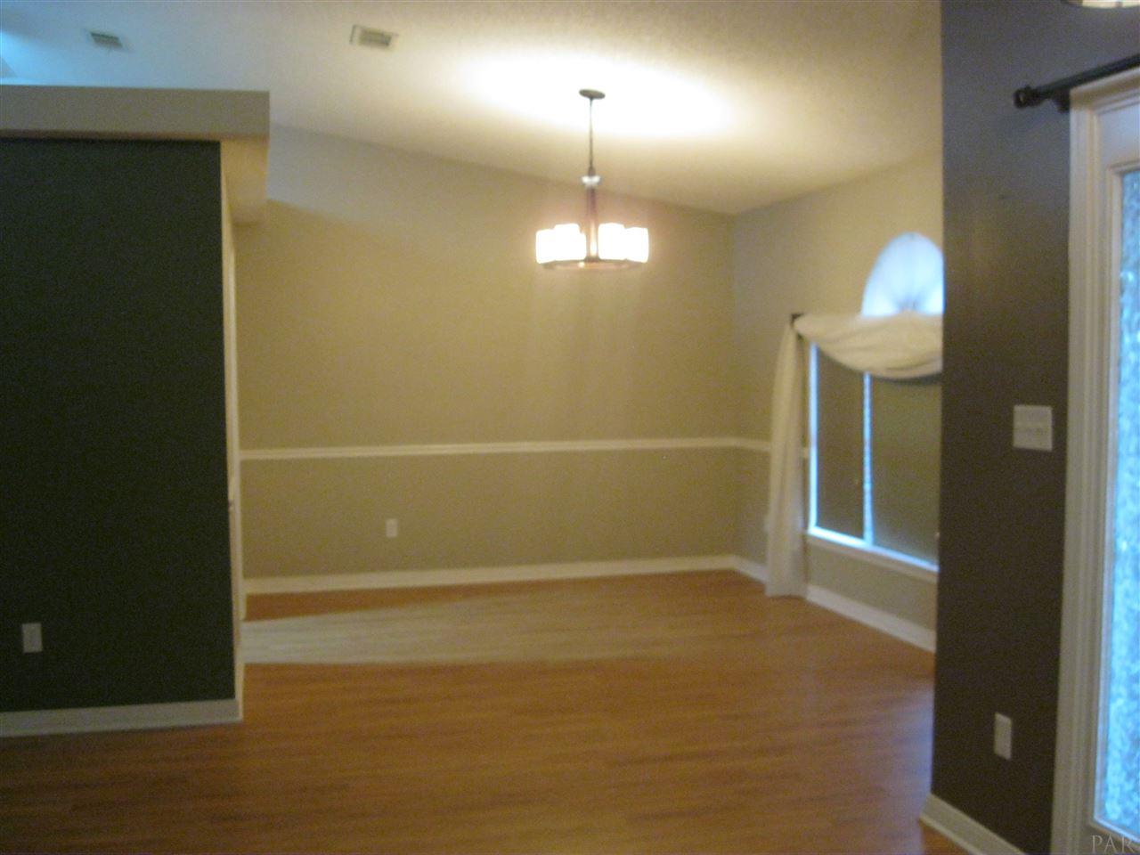 656 Ashford Road Cantonment, FL 32533 - Photo 18 of 49 Gallery Image 18