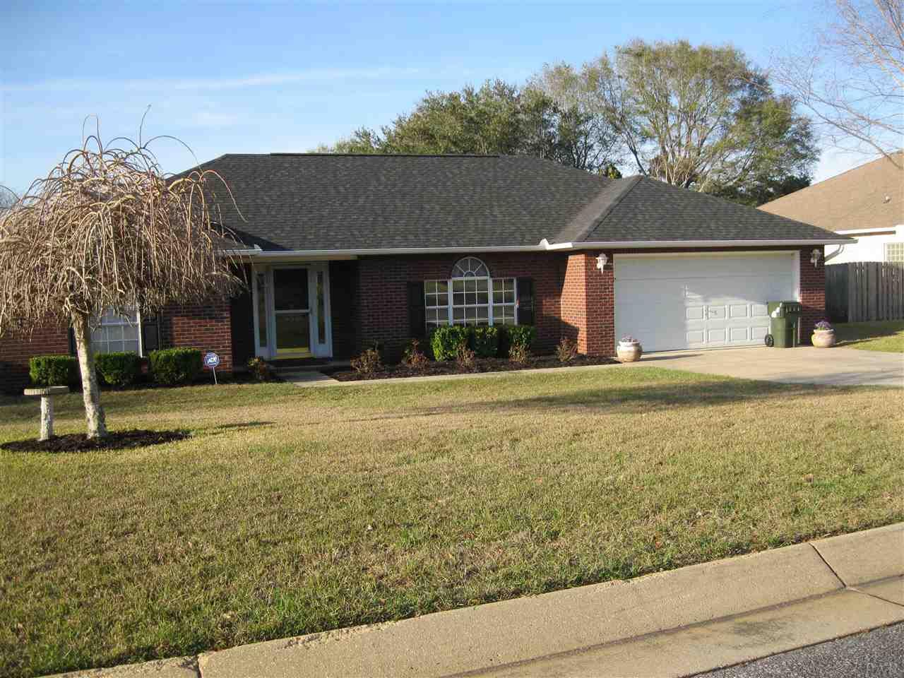 656 Ashford Road Cantonment, FL 32533 - Photo 2 of 49 Gallery Image 2