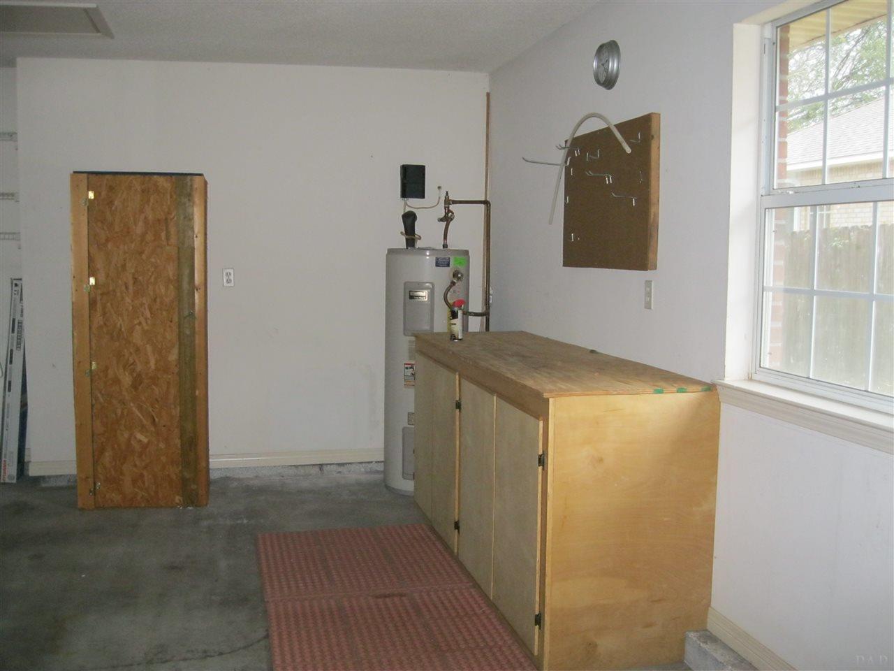 656 Ashford Road Cantonment, FL 32533 - Photo 43 of 49 Gallery Image 43