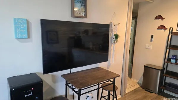 $4,500 | 49-549 Kamehameha Highway, Unit A, Kaneohe, HI 96744
