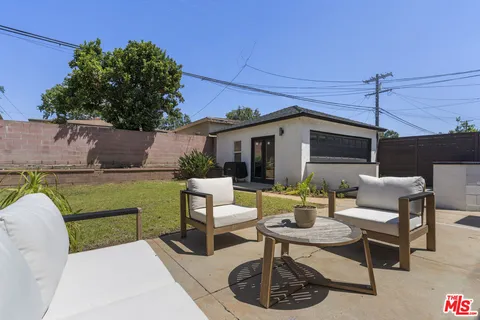 $899,000 | 2509 Hudspeth Street, Inglewood, CA 90303