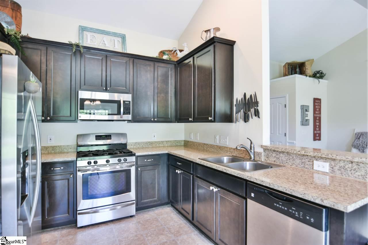 241 Riverdale Road Simpsonville, SC 29680 - Photo 5 of 22 Gallery Image 5