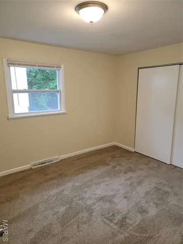 $1,600 | 846 Elsworth Place, St. Louis, MO 63135