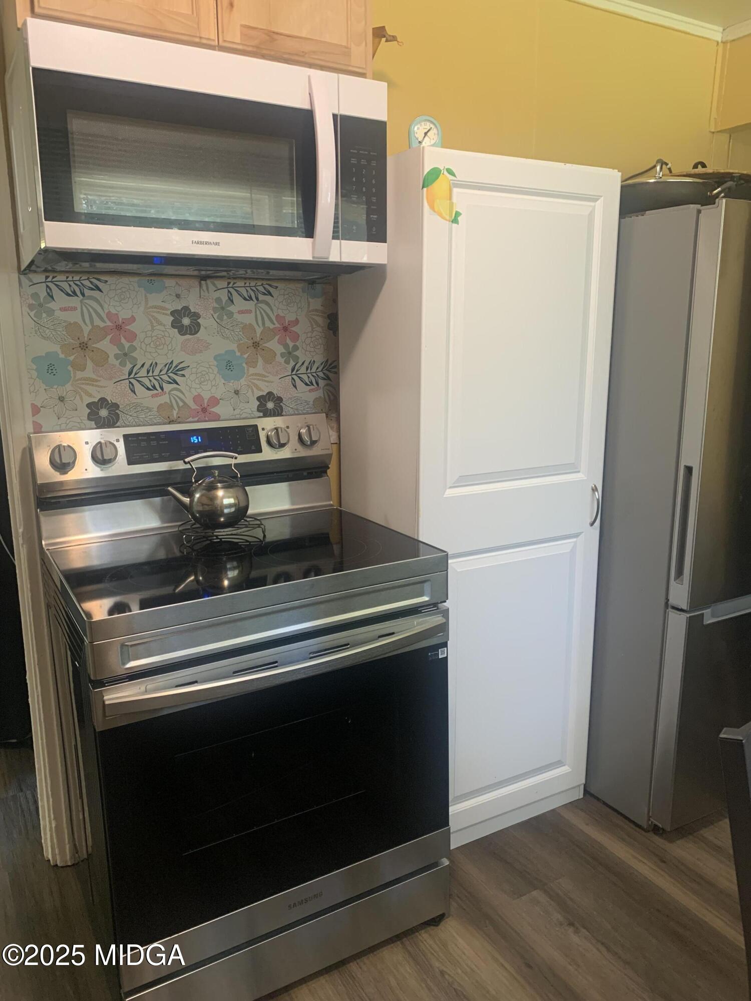 3905 St Charles Place Macon, GA 31206 - Photo 12 of 22 Kitchen - Appliance View