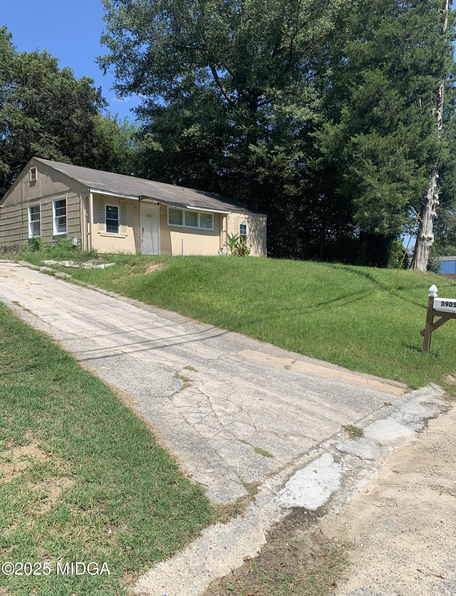 3905 St Charles Place Macon, GA 31206 - Photo 2 of 22 Front - Side Angle