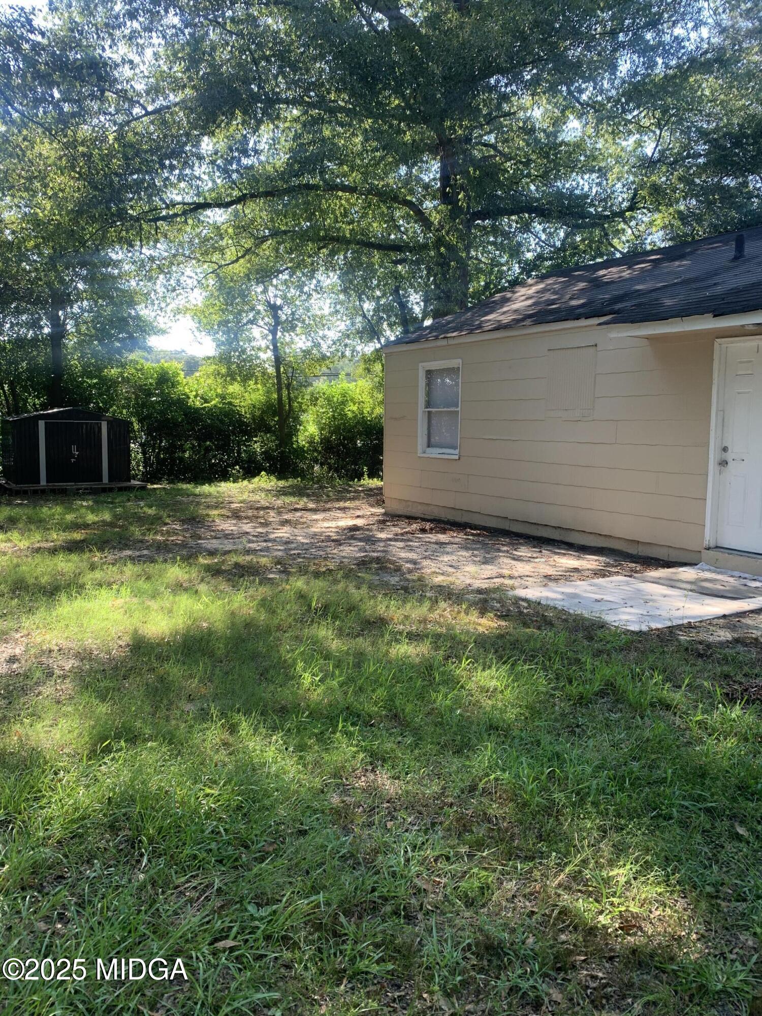 3905 St Charles Place Macon, GA 31206 - Photo 5 of 22 Back- Side View