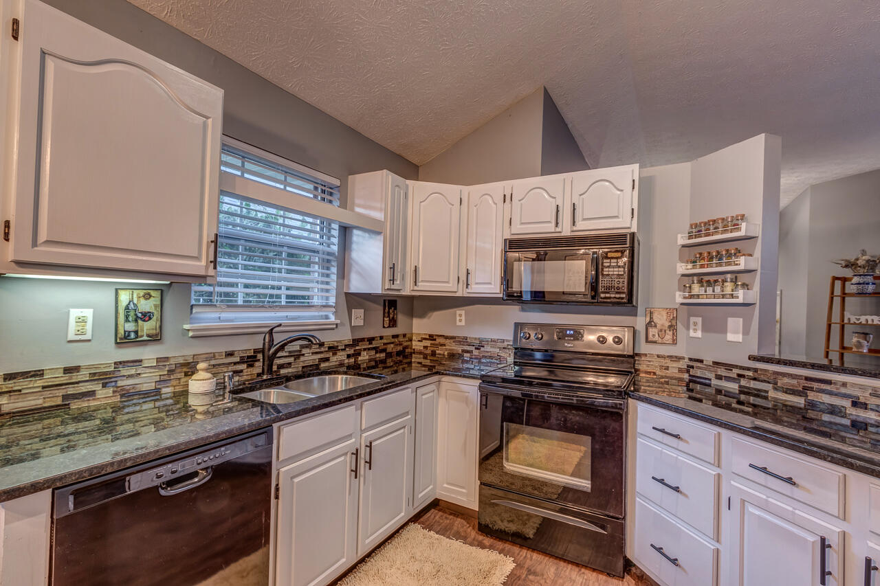 354 Retrac Road Lexington, KY 40503 - Photo 25 of 65 029-354-Retrac-Rd-Lexington-KY-40503-SMA