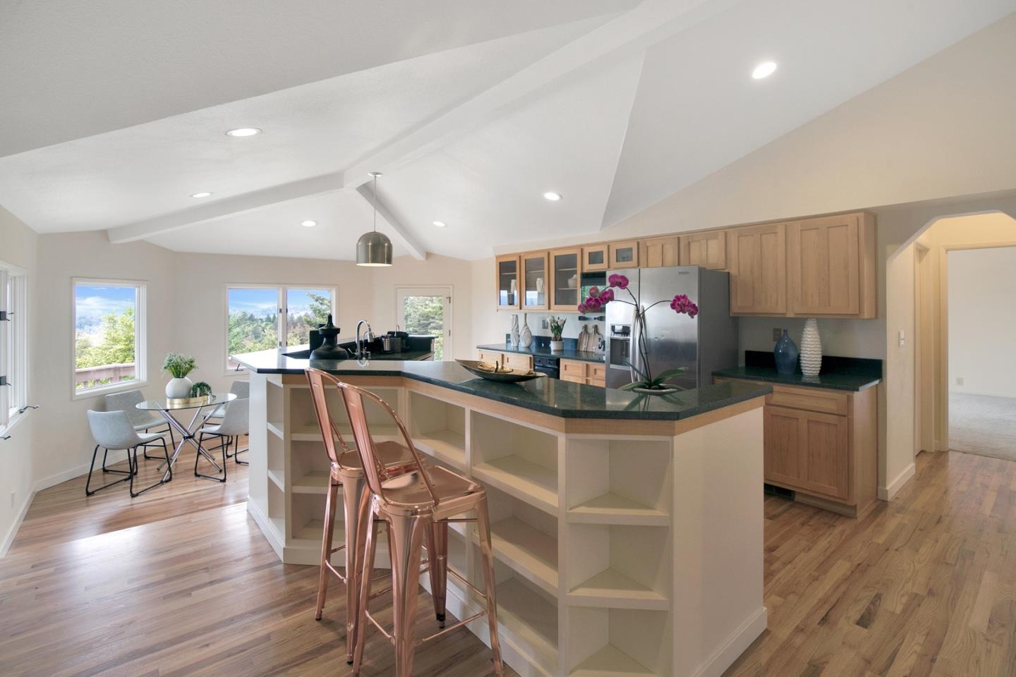 15335 Stetson Road Los Gatos, CA 95033 - Photo 17 of 34 Gallery Image 17