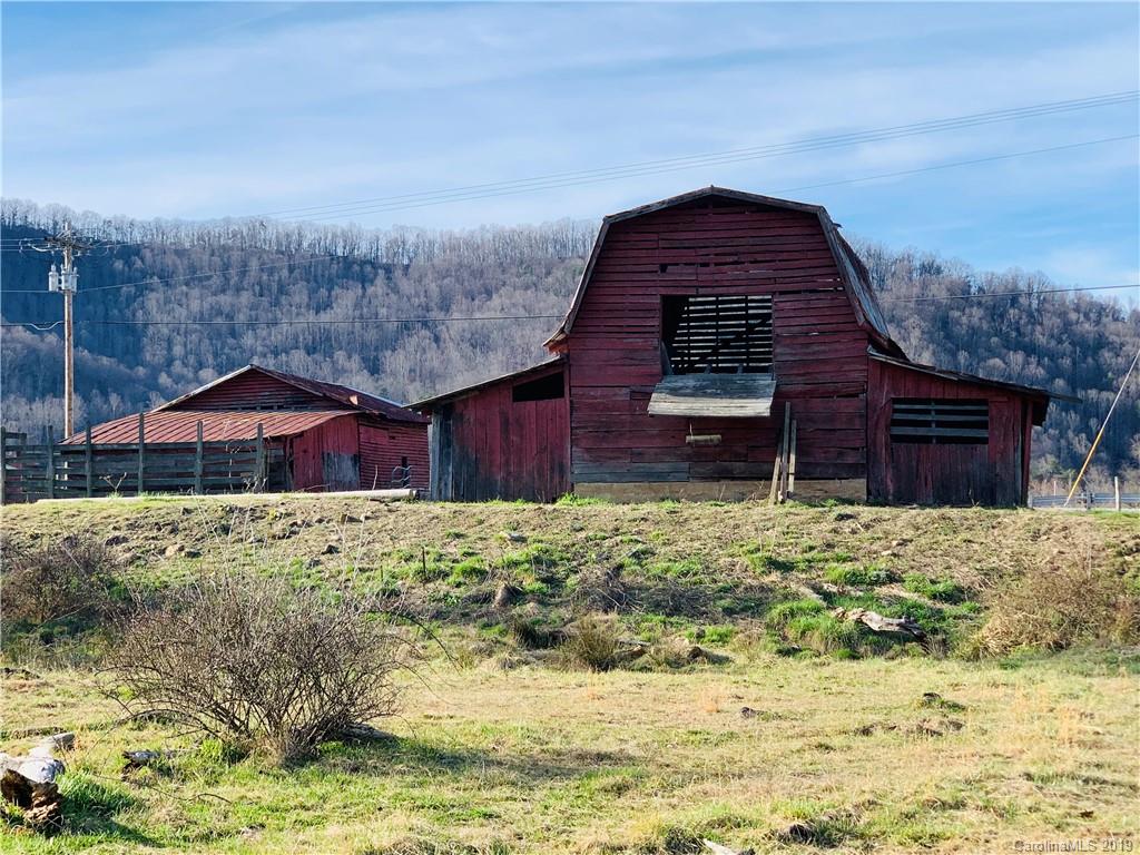 28 Davis Chapel Road, Unit 1 Candler, NC 28715 - Photo 4 of 35 Gallery Image 4
