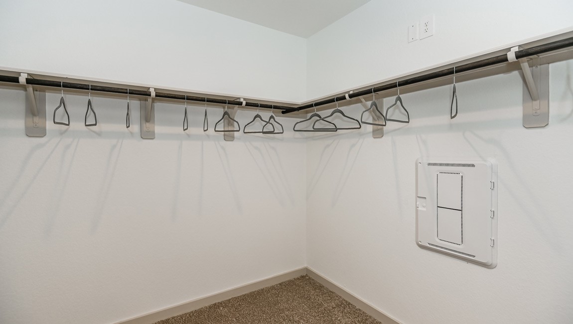 7918 Murciana Drive Rosharon, TX 77583 - Photo 18 of 21 a view of utility room