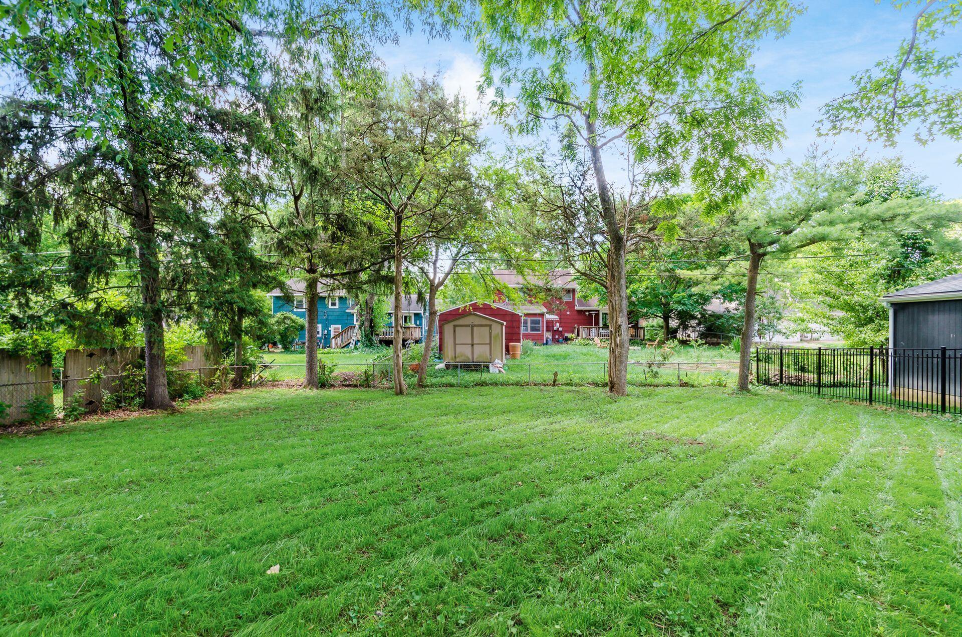 973 Bernard Road Columbus, OH 43221 - Photo 29 of 33 Deep lot