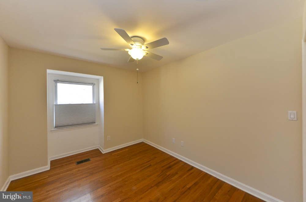 3871 Chain Bridge Road Fairfax, VA 22030 - Photo 14 of 30 Bedroom