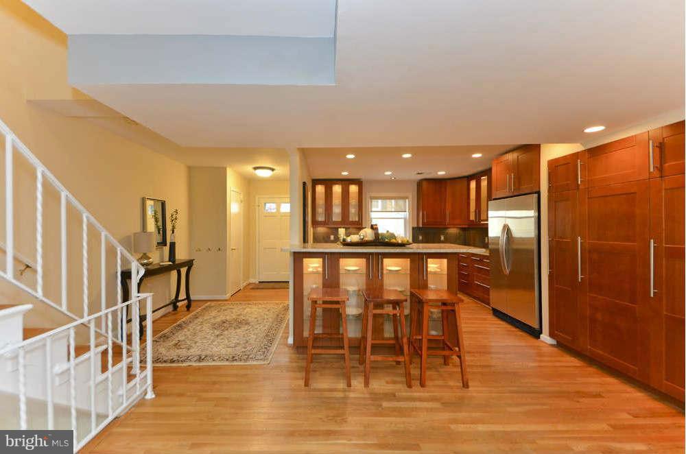 3871 Chain Bridge Road Fairfax, VA 22030 - Photo 9 of 30 Kitchen