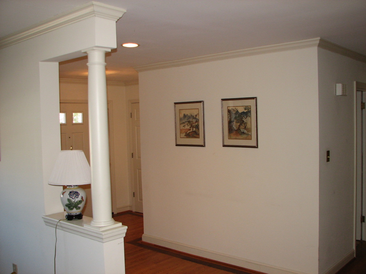 3466 Windsor Road Roanoke, VA 24018 - Photo 25 of 44 foyer 2