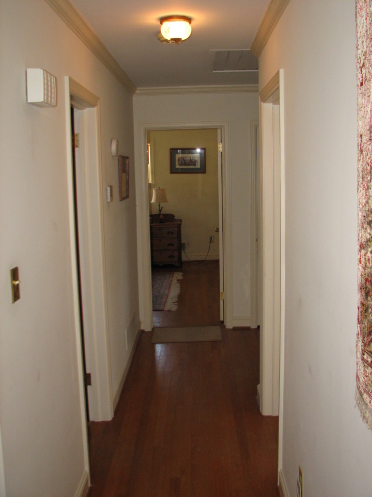 3466 Windsor Road Roanoke, VA 24018 - Photo 29 of 44 halway 2