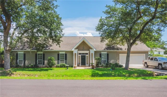 $325,000 | 505 Live Oak Street, Mandeville, LA 70448