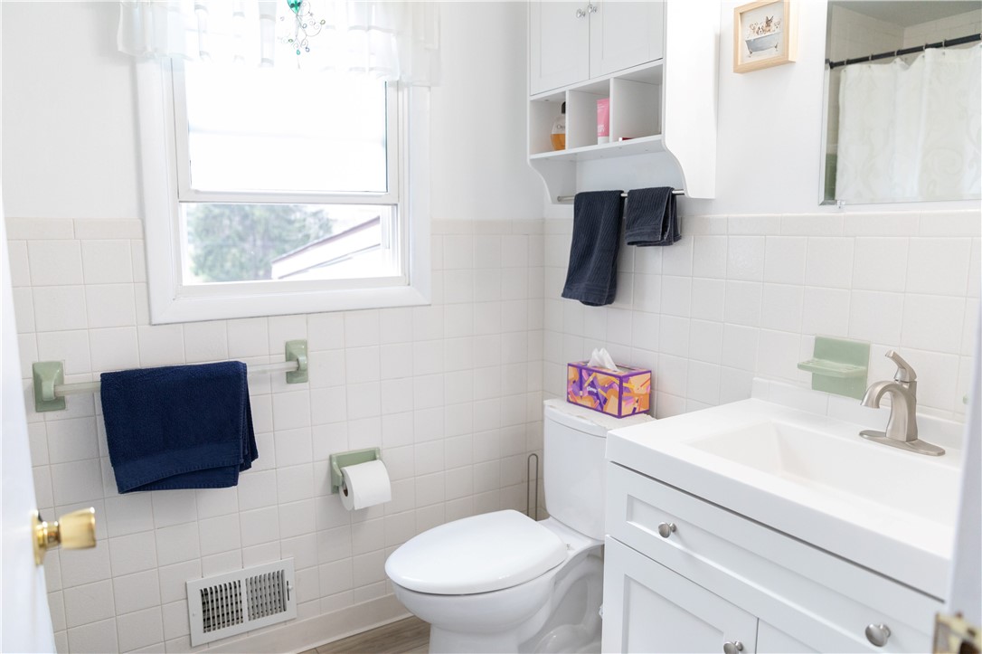 15 Virginia Manor Road Gates, NY 14606 - Photo 10 of 16