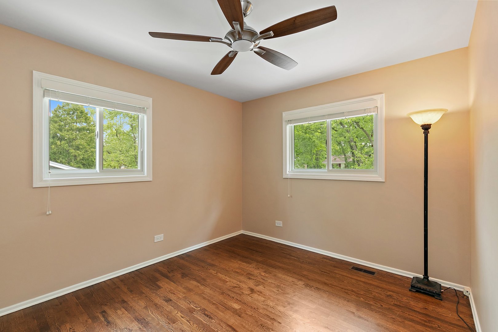1510 Jefferson Road Hoffman Estates, IL 60169 - Photo 12 of 27 Gallery Image 12