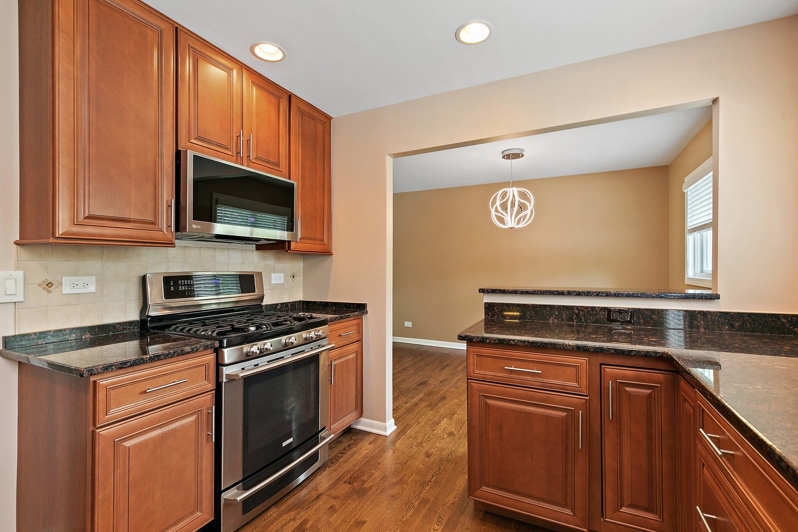 1510 Jefferson Road Hoffman Estates, IL 60169 - Photo 9 of 27 Gallery Image 9