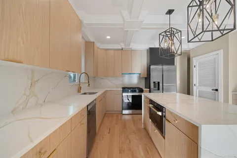 $1,099,000 | 32 Zabriskie Street, Unit 1, Jersey City, NJ 07307