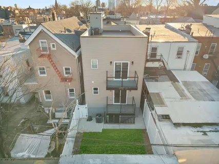 $1,099,000 | 32 Zabriskie Street, Unit 1, Jersey City, NJ 07307