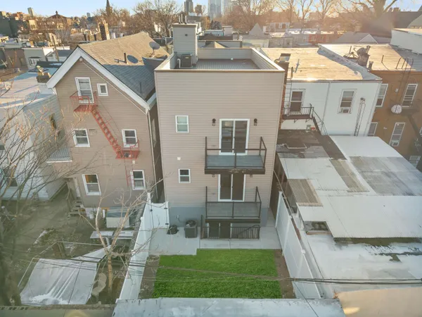 $1,099,000 | 32 Zabriskie Street, Unit 1, Jersey City, NJ 07307