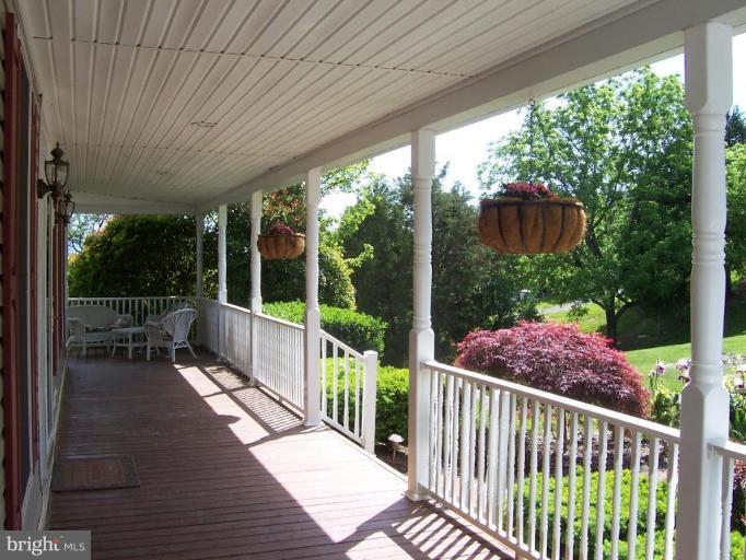2901 Double Church Road Stephens City, VA 22655 - Photo 2 of 24 Front Porch