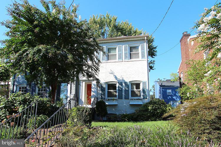 1214 Portner Road Alexandria, VA 22314 - Photo 21 of 21 a front view of a house with a yard