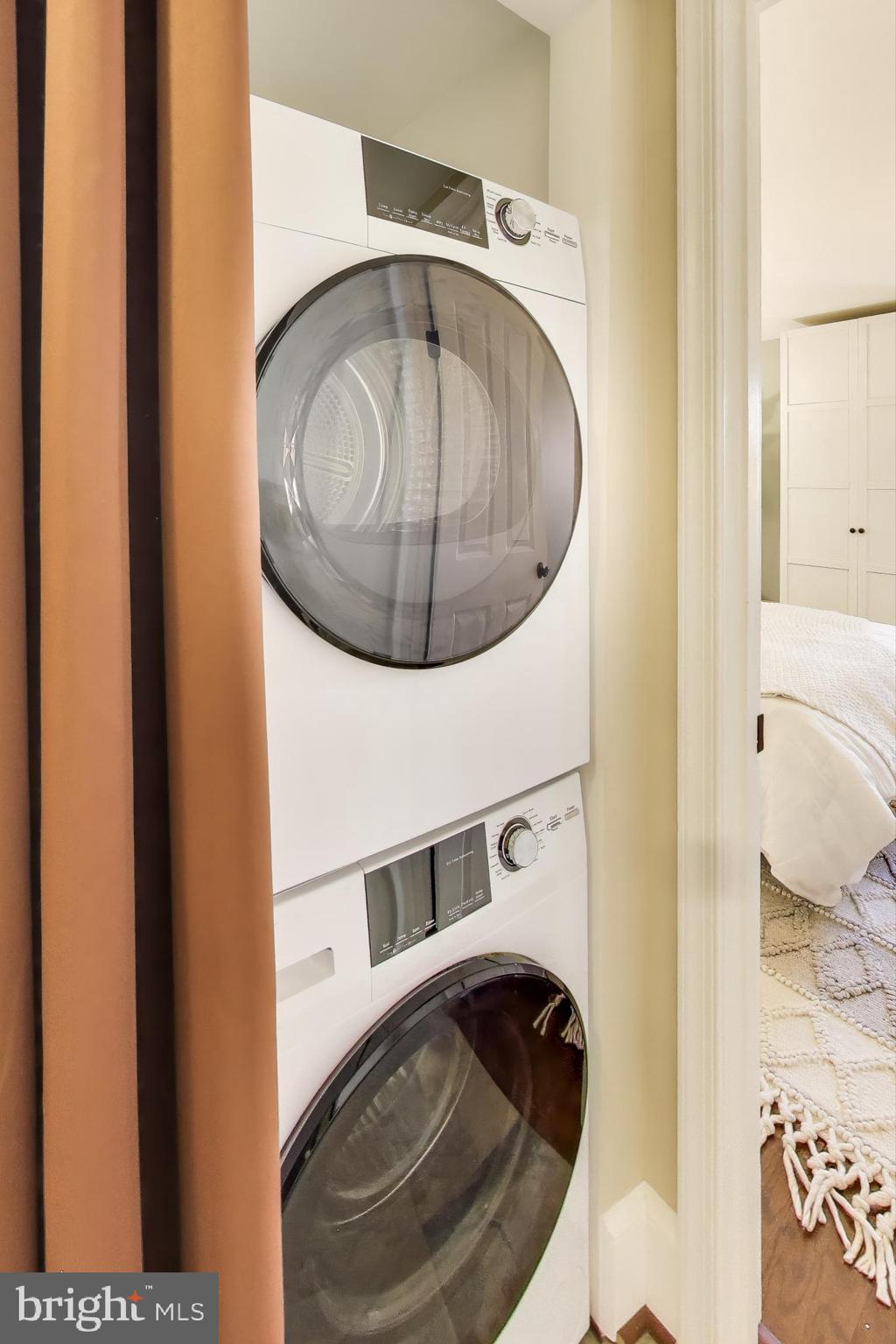 2725 Ordway Street Northwest, Unit 2 Washington, DC 20008 - Photo 11 of 17