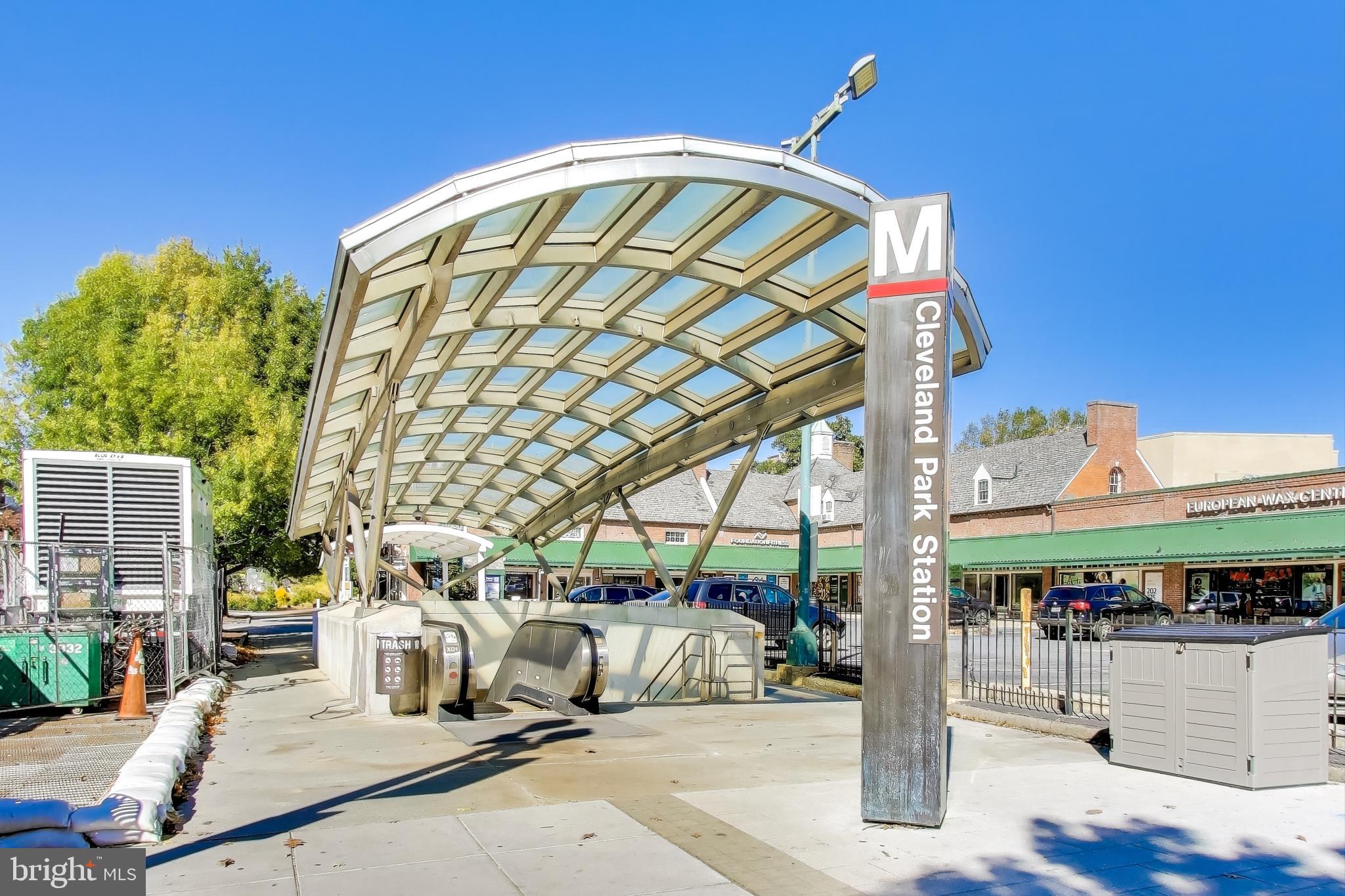 2725 Ordway Street Northwest, Unit 2 Washington, DC 20008 - Photo 13 of 17