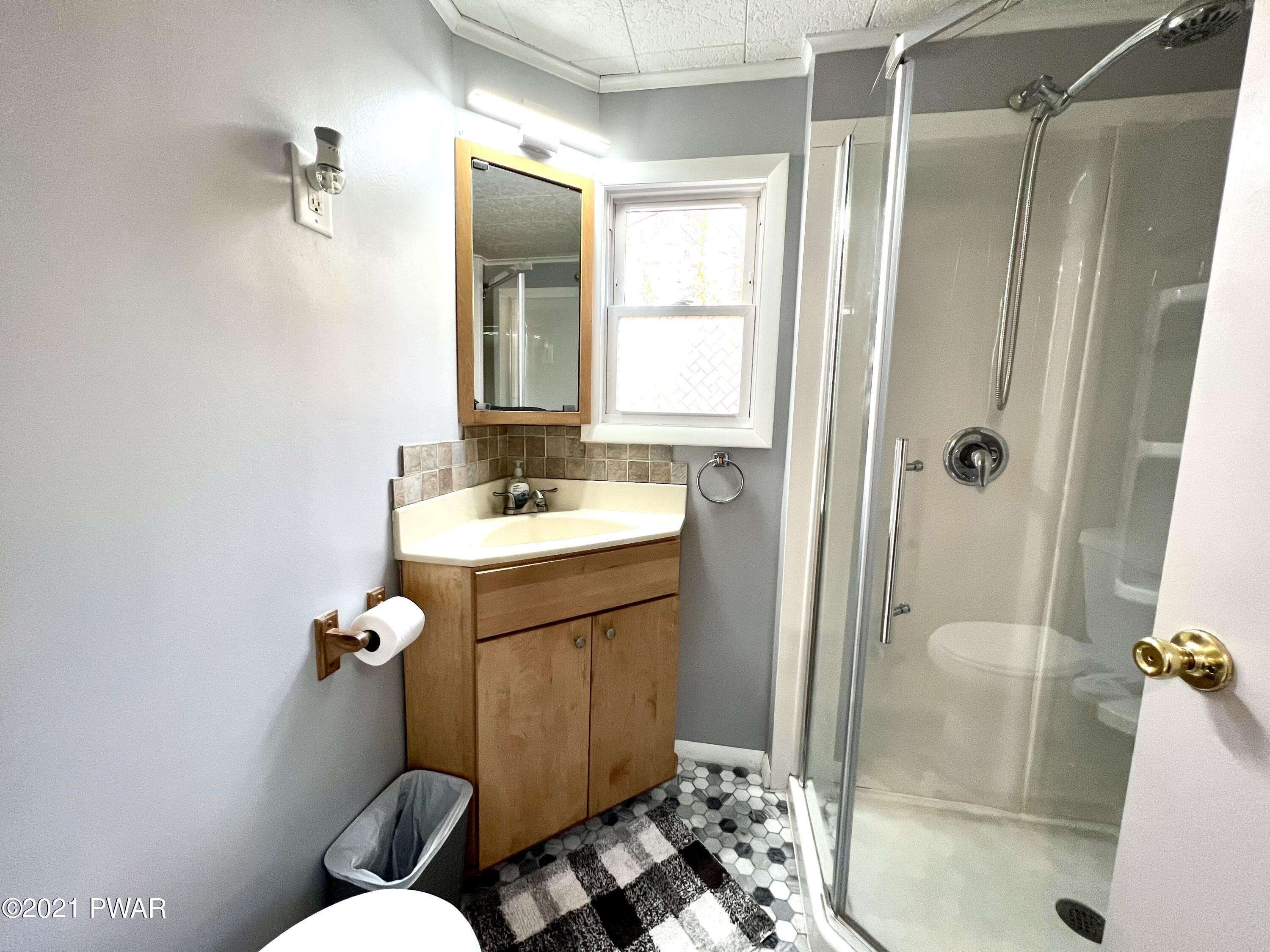 126 Kitty Harker Road Dingmans Ferry, PA 18328 - Photo 15 of 22