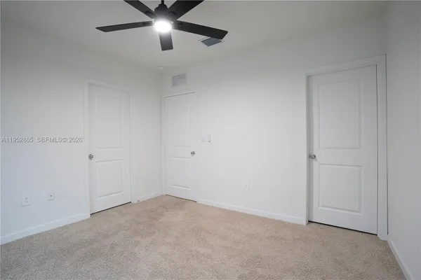 $2,300 | 528 Northeast 1st Street, Florida City, FL 33034