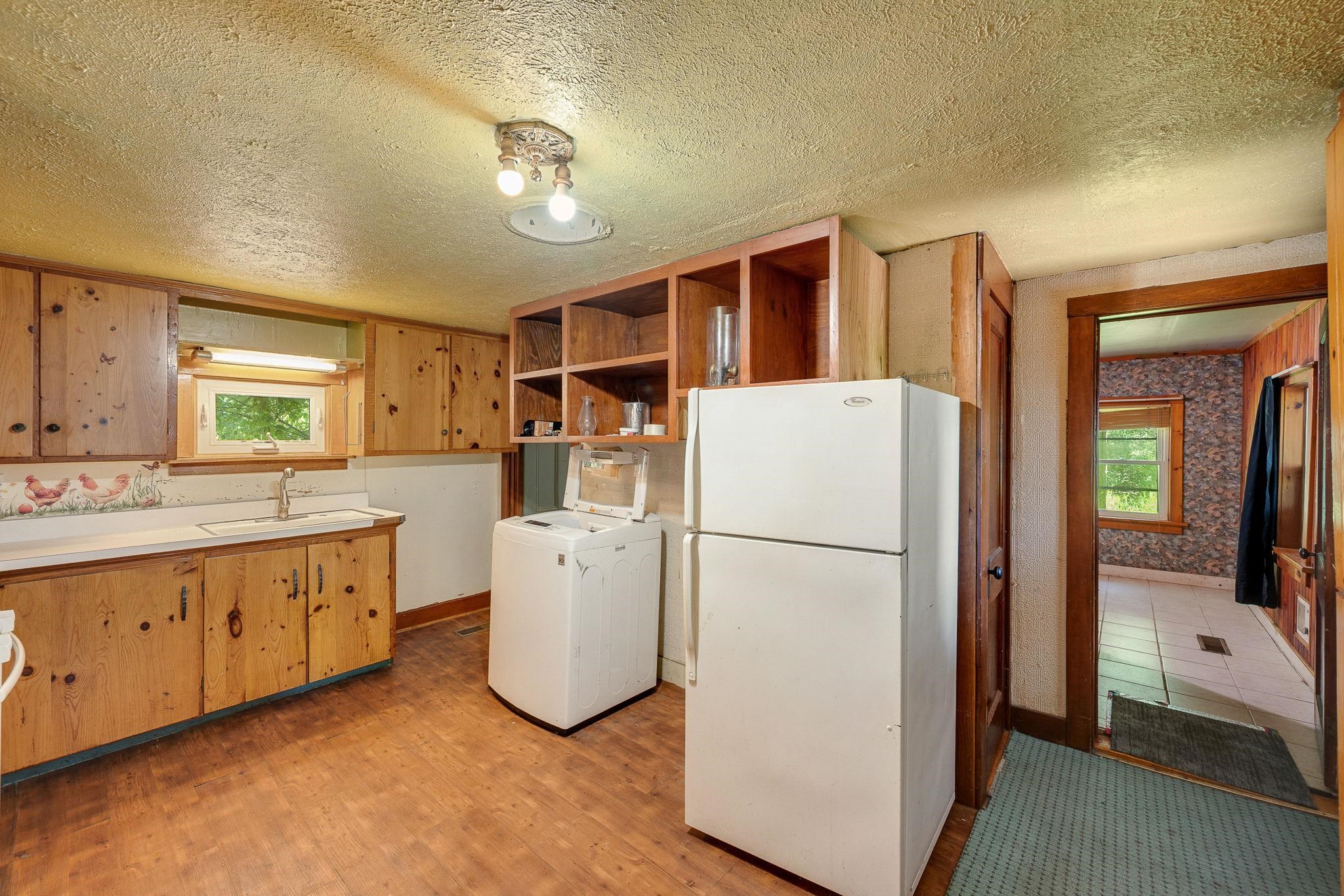 779 Brigham Road St. Albans Town, VT 05478 - Photo 15 of 44