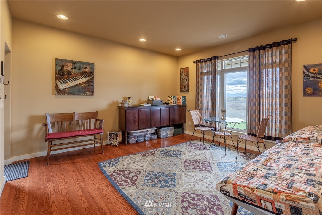 17704 West Baseline Road Quincy, WA 98848 - Photo 13 of 40 Gallery Image 13