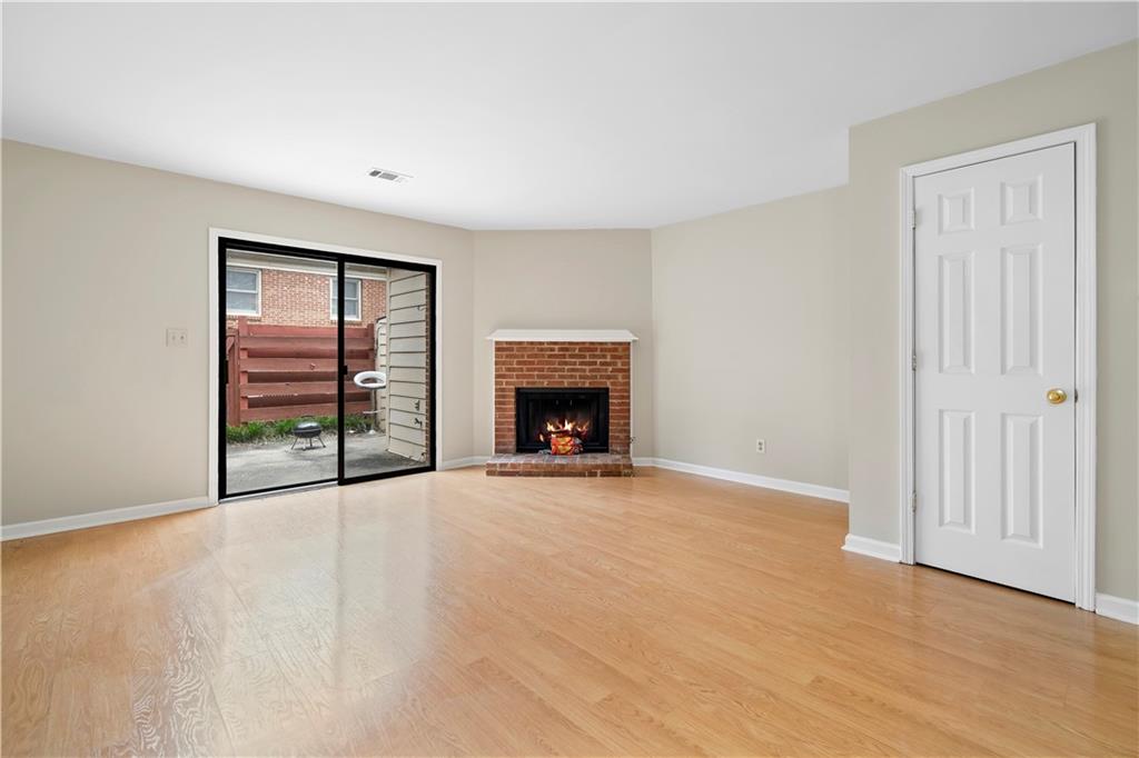 2894 Webb Bridge Road Alpharetta, GA 30009 - Photo 8 of 40