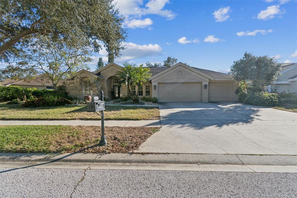 4320 Auston Way Palm Harbor, FL 34685 - Photo 3 of 100