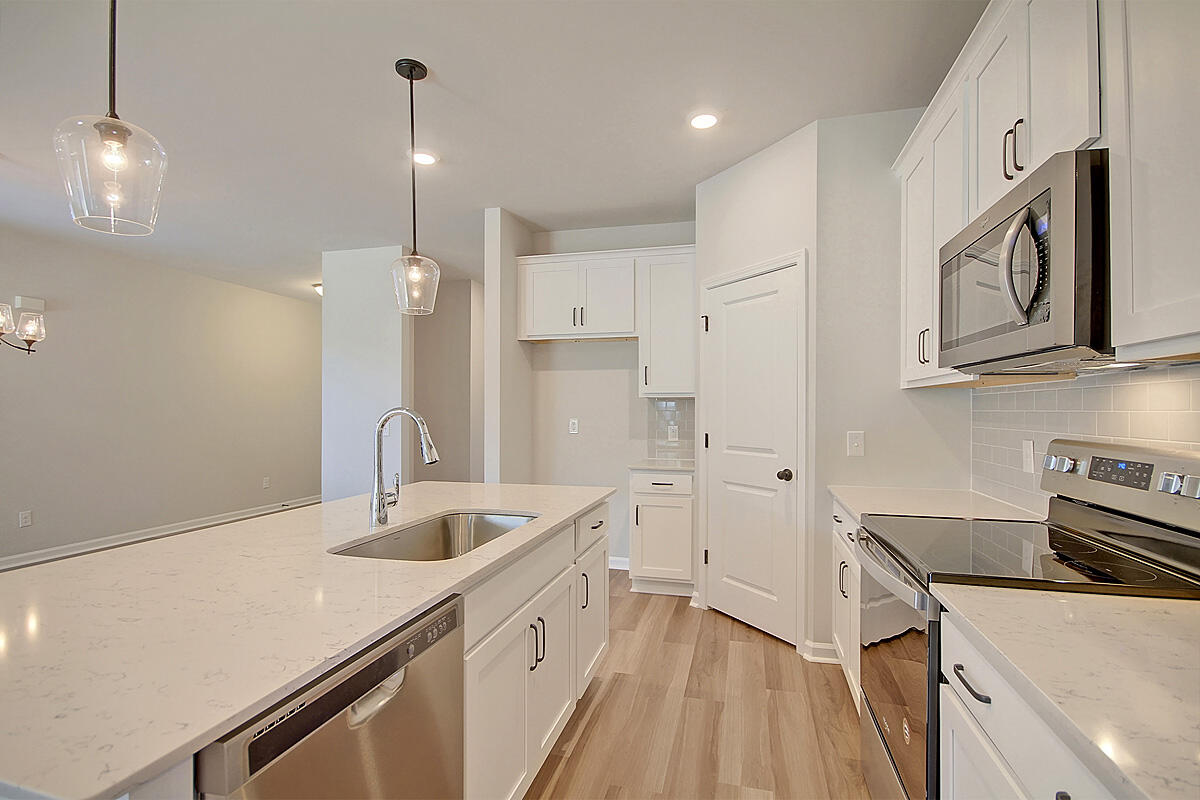 425 Eva Street Moncks Corner, SC 29461 - Photo 23 of 30 CREM_814 Casey_020