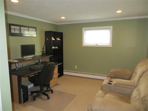 171 Mohawk Road Somerset, MA 02726 - Photo 15 of 22 Gallery Image 15