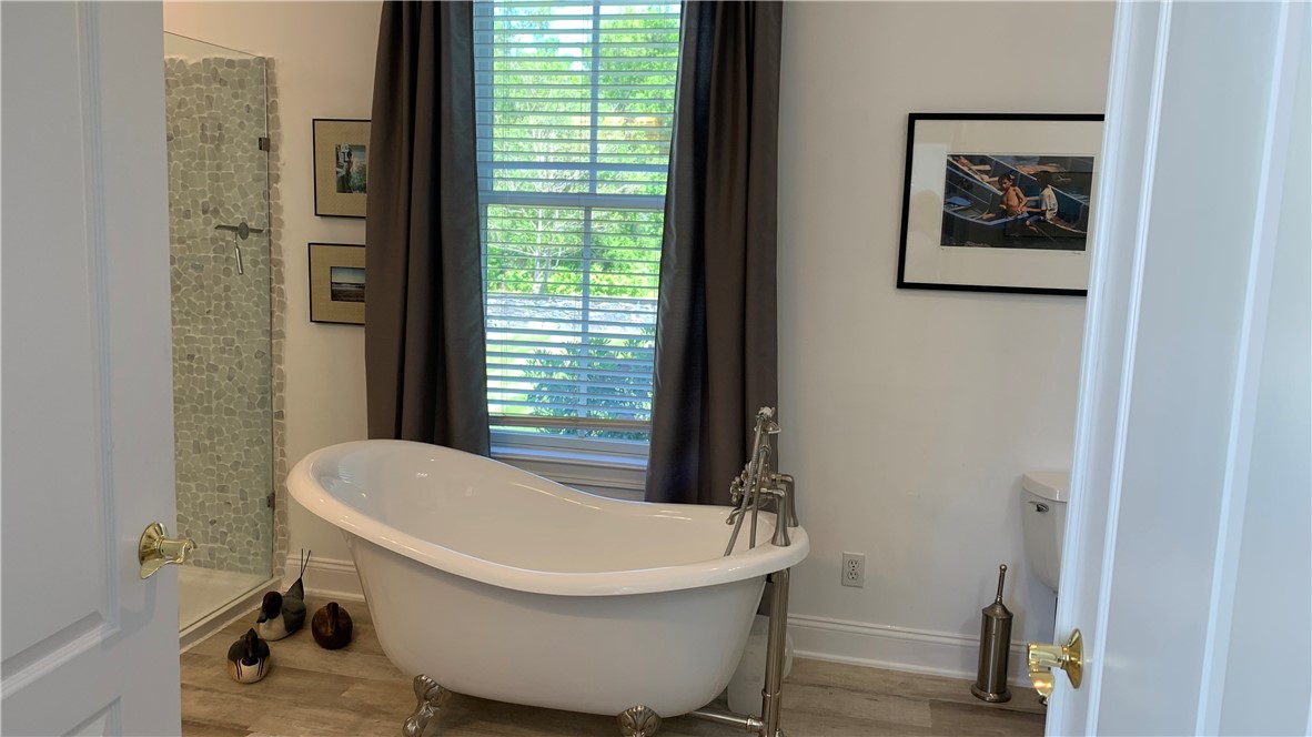 1 Ocean Heights Road Newport, RI 02840 - Photo 19 of 34 First floor master bathroom, new soaking tub with shower.