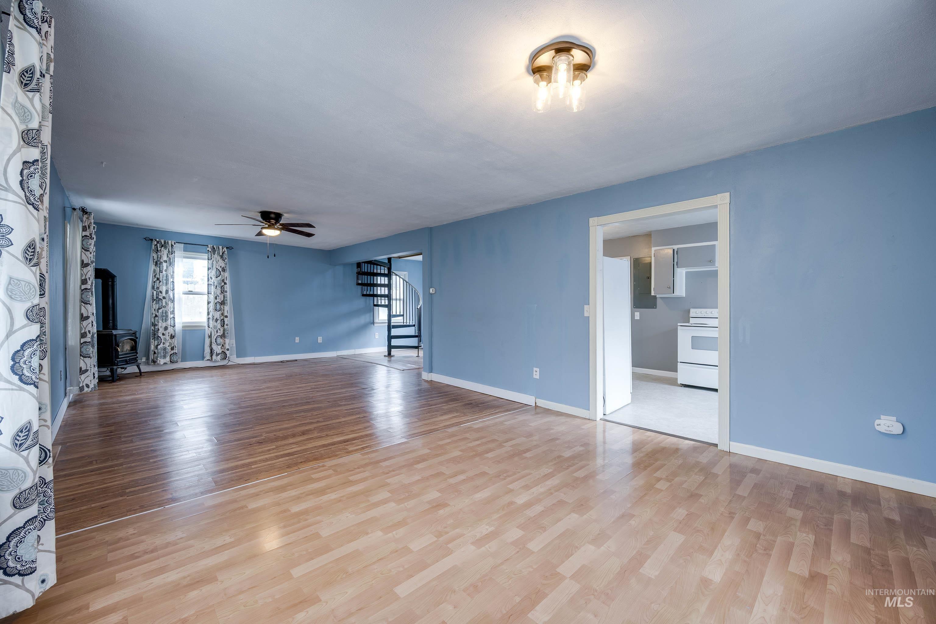 421 East 8th Street Moscow, ID 83843 - Photo 5 of 36