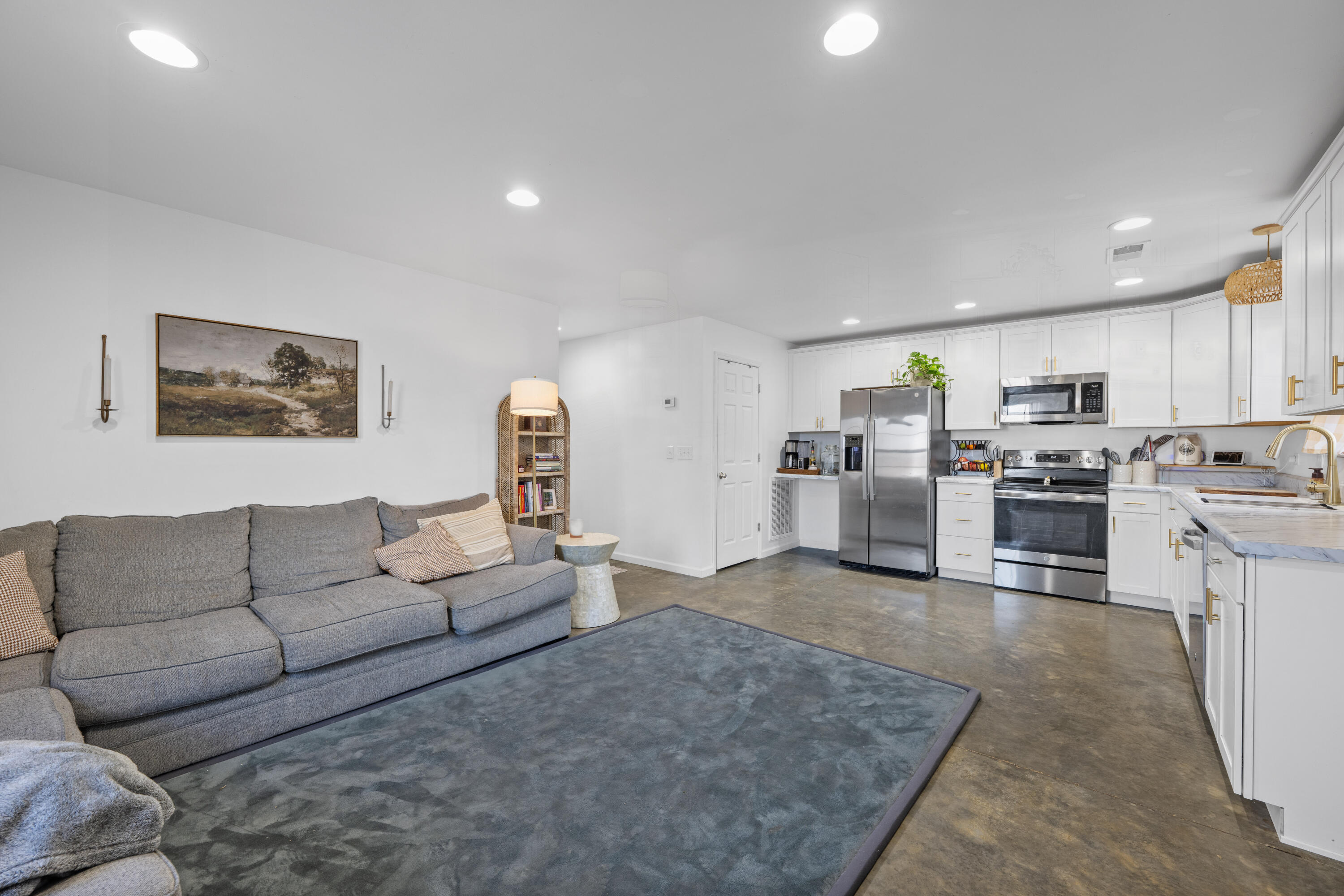 3734 Hendon Road Graysville, TN 37338 - Photo 2 of 14 5-print-DSC_7410