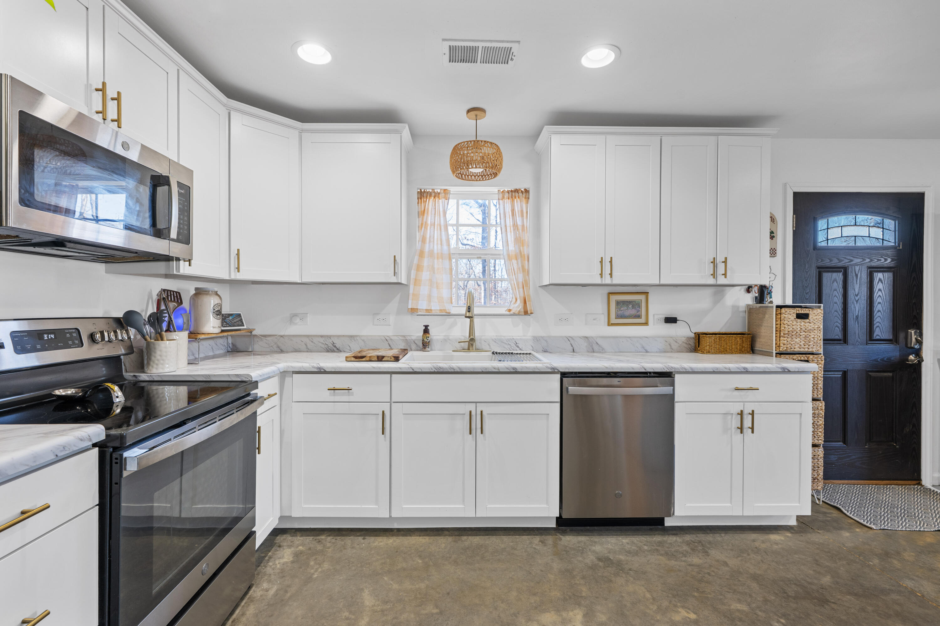 3734 Hendon Road Graysville, TN 37338 - Photo 4 of 14 10-print-DSC_7425