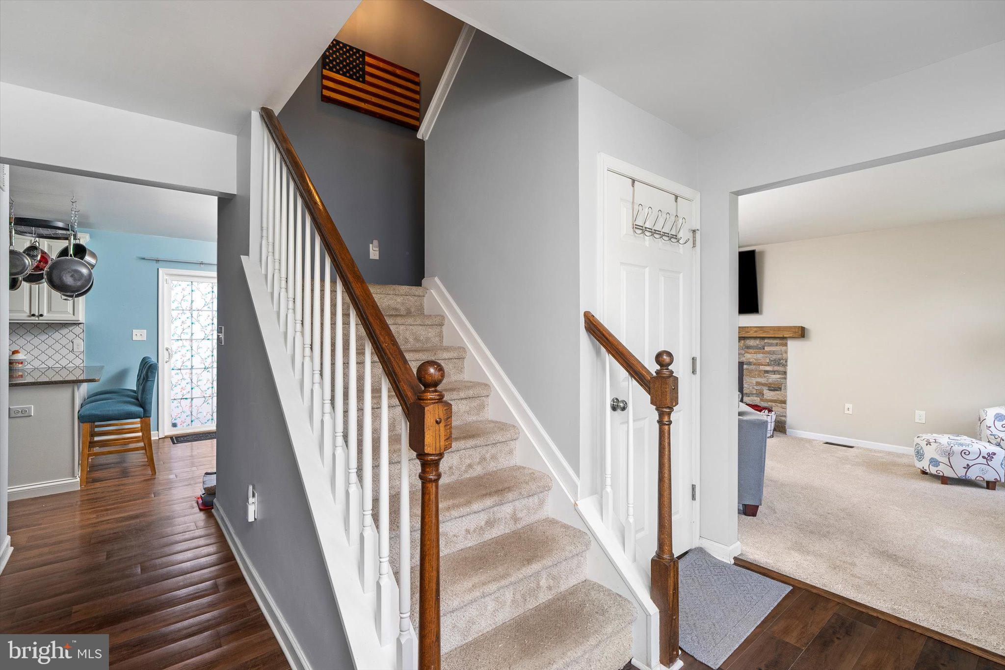 297 Sykesville Road Chesterfield, NJ 08515 - Photo 3 of 32