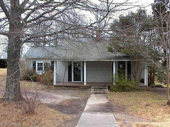 5805 Jones Road Walkertown, NC 27051 - Photo 1 of 2 Exterior Front.
