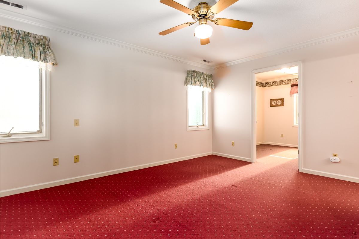 2225 Highway 1 Butler, IN 46721 - Photo 14 of 36
