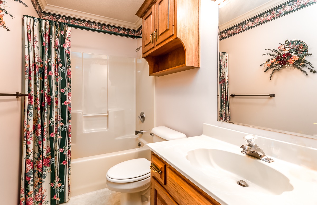 2225 Highway 1 Butler, IN 46721 - Photo 21 of 36