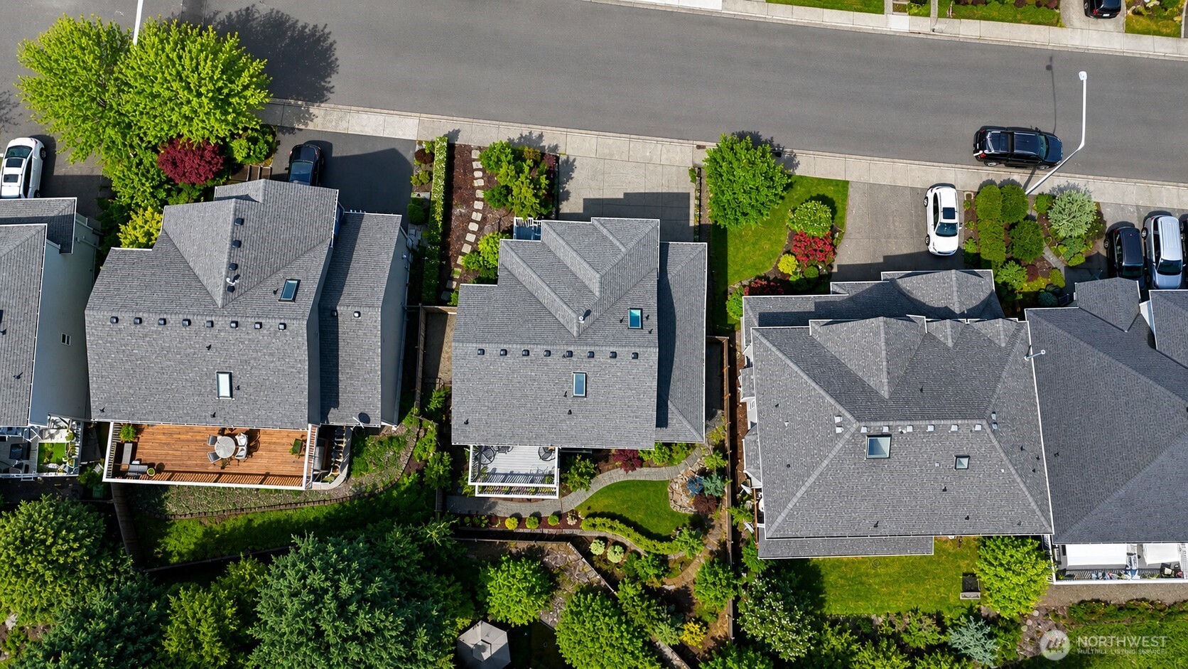 1008 R Street Northwest Auburn, WA 98001 - Photo 7 of 32 an aerial view of multiple houses with outdoor space