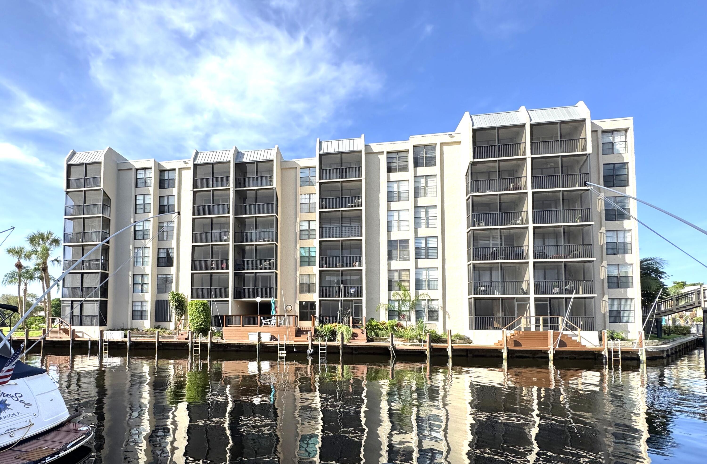 Fully Remodeled Condo