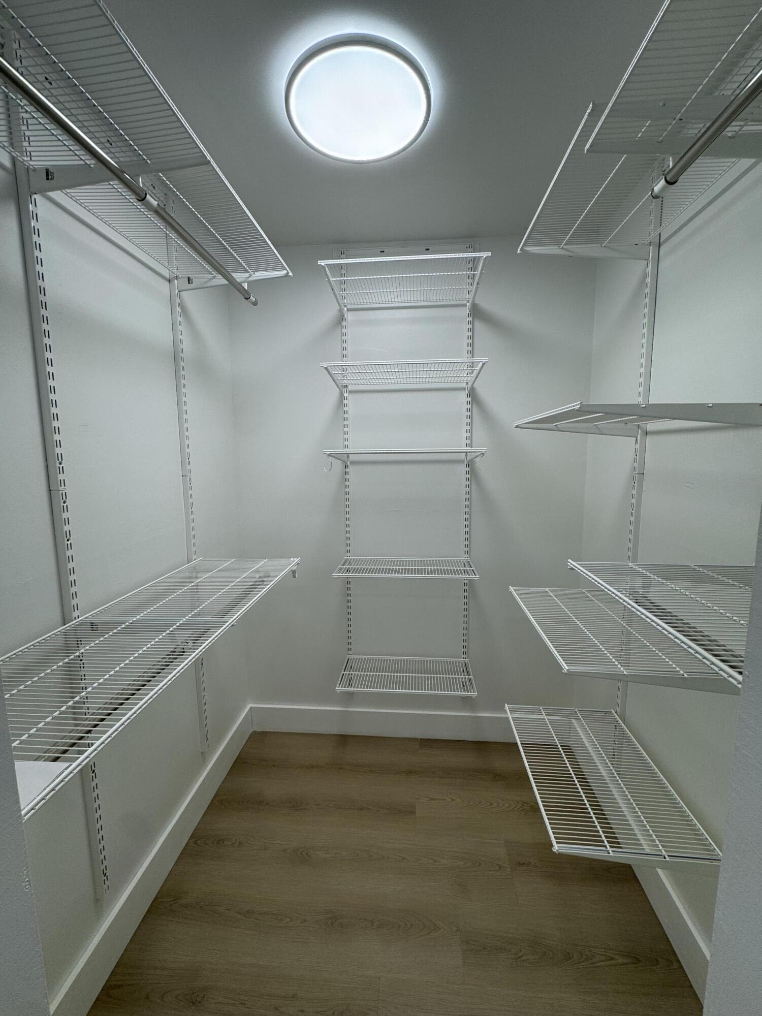 12 Royal Palm Way, Unit 2050 Boca Raton, FL 33432 - Photo 14 of 27 Walk in Closet