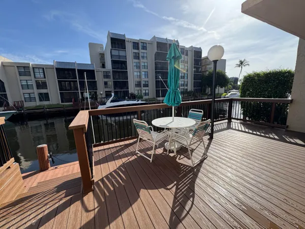 $2,950 | 12 Royal Palm Way, Unit 2050, Boca Raton, FL 33432